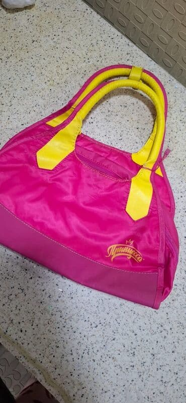 детская кобура на пояс: Fərqli ölçü və dizaynlarda uşaq çantaları dəsti. Çantalar müxtəlif — 12