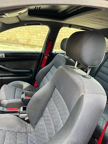 teker alemi sumqayit: Audi A6: 2.8 l | 1997 il Sedan — 5