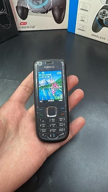 Nokia 3310, rəng - Qara, Düyməli