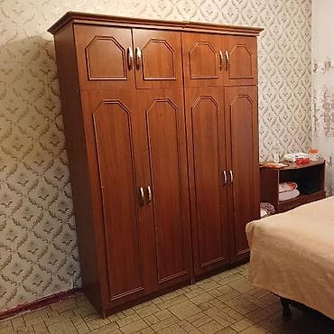 мебель б у: 4 двери, Коричневый, Дерево, Распашной, Прямой шкаф — 1