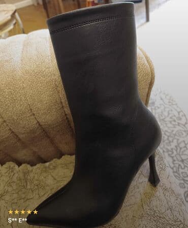 Ölçü: 37, rəng - Qara, Yeni