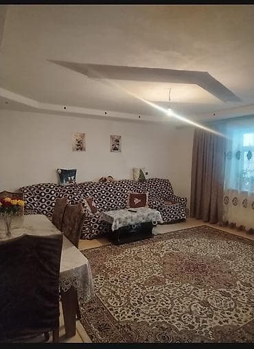 otaq: Satılır: həyət evi və torpaq sahəsi - Tikili: daşdan inşa olunmuş — 9