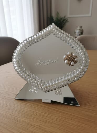 qizlar ucun toy donlari: Masaüstü toy güzgüsü. Yenidi — 1