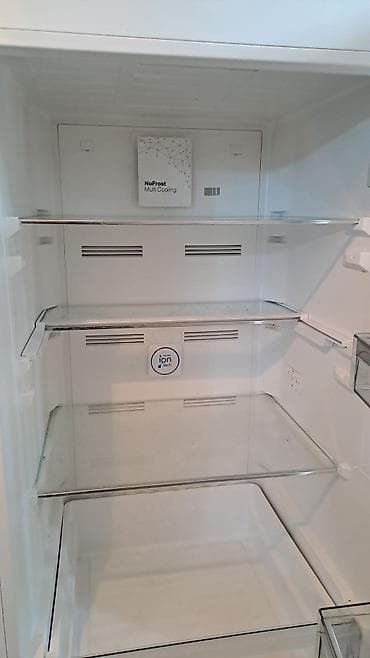 Ev üçün mebel: Schaub Lorenz markalı soyuducu satıram. Soyuducunun qazı buraxıb, ona — 7