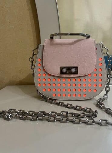 serpme: Charles and Keith sumkasi, Amerikadan Hediyye getirilib. Oz giymeti — 2