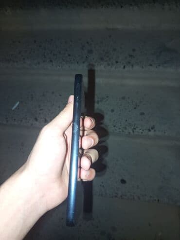 telefon samsung a8: Samsung Galaxy A05, rəng - Qara, Qırıq — 3