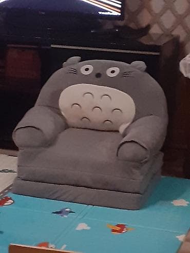 oturacaq uzu: Uşaq kreslosu – Totoro temalı, yumşaq plyuş üzlü. Xüsusiyyətlər: - — 1