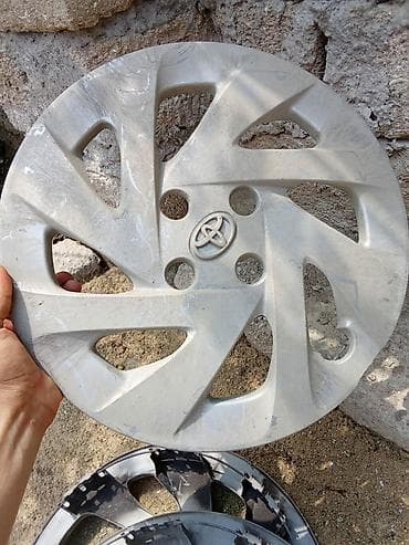 Toyota üçün orijinal təkər qalpaqları (hubcap) – 4 ədəd dəst. - lalafo.az -da Toyota üçün orijinal təkər qalpaqları (hubcap) – 4 ədəd dəst. -