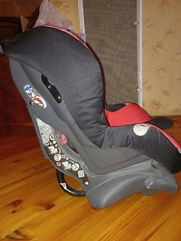 Avtokreslolar: Britax uşaq avtomobil oturacağı - Rəng: qırmızı/qara - 5 nöqtəli — 4