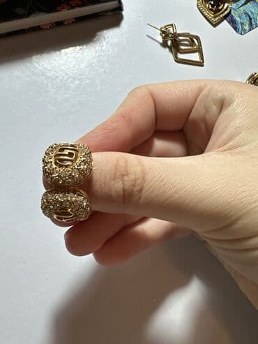 beş qaş üzüklər: 15% endirim mövcuddur — 4