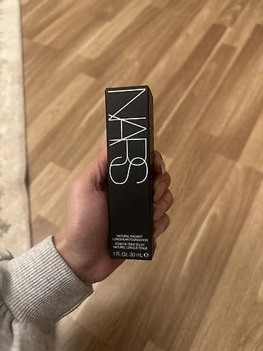 deri kurtqa: Tonal krem, Nars — 6