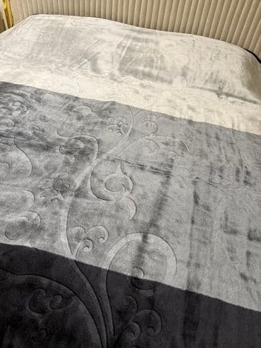 ədyal: İşlənmiş Böyüklər üçün Yorğan — 2