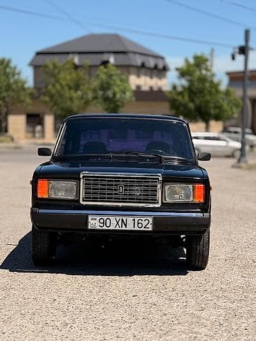 teker 235 45 17: VAZ (LADA) 2107: 1.6 l | 2010 il 200000 km Sedan — 1