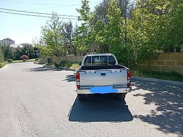 Mitsubishi: Mitsubishi L200: 2.5 л | 2011 г. Пикап — 3