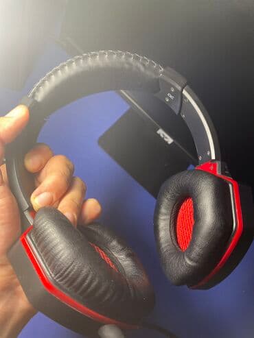 nintendo switch oyunlari: Original nausnik bloody — 2