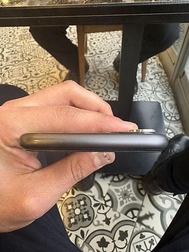 kamera 360: Space Gray, Face ID — 5