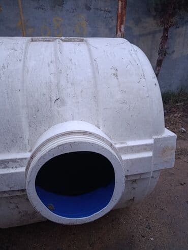 hamam çəni: Bak, Plastik, 1000 l l, İşlənmiş — 2