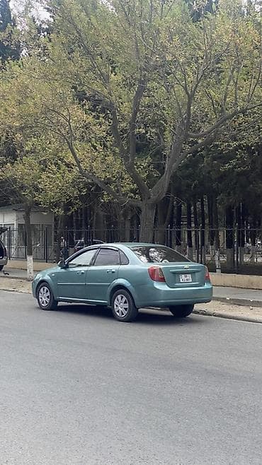 ucuz avto: Chevrolet Lacetti sedan 1.6 mator mexanika 2 ildir özümdedi öz — 5