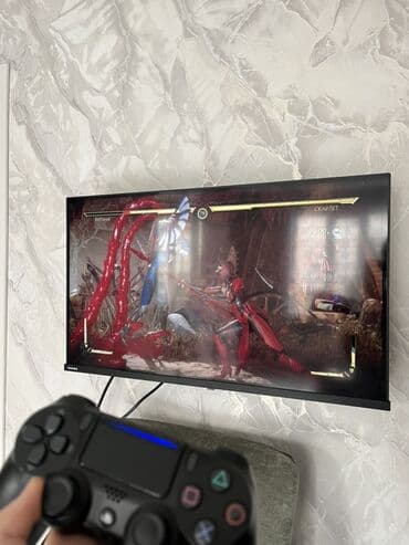 oyun konsolu sup: PlayStation 4 (PS4) oyun konsolu seti Komplekt: - PS4 konsolu - 2 — 5