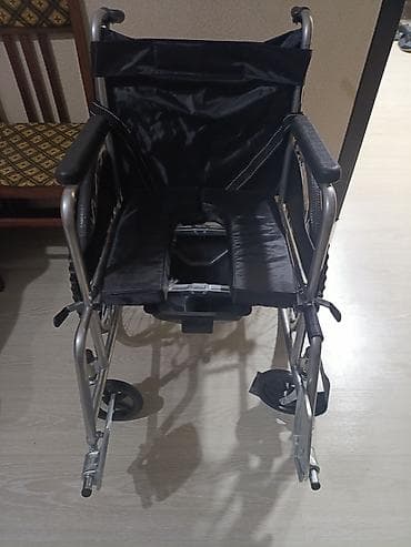 Xəstələr üçün unitazlar: Tualetli əlil arabası - Metallik, yüngül və möhkəm çərçivə - — 2