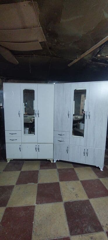 laminat qiyməti: Yeni, Açılan, 3 qapılı Düz dolab, Dolab-asılqan, Azərbaycan — 25