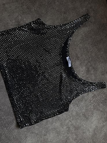 crop geyim: Brend: Tullamoda Model: Qısa top (crop top) Rəng: Qara, gümüşü — 3