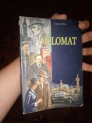 bas gitara: Kitab: “Diplomat” Müəllif: Ceyms Oldric (James Aldridge) Janr — 1