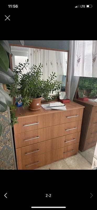 şkaflar ucuz: Yataq otağı üçün mebel dəsti - 3 qapılı iri paltar şkafı: sürgülü — 1