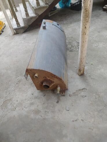 haski sekilleri: Metal yanacaq/su çəni - Material: qalın divarlı polad - Forma — 1