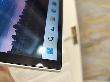 pleystation 3: Hp Elitebook 830 g8 x360, ikinci əl tam işlək Prosessor i5-1135g7 — 8