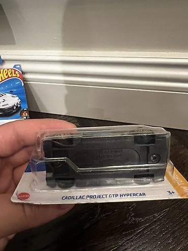 Blisterinde kiçik zedesi var Hot Wheels – Cadillac Project GTP — 4