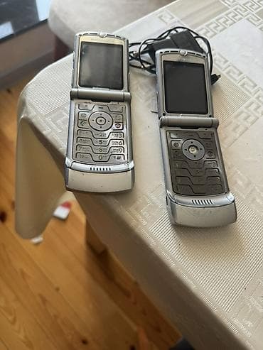 htc wildfire s: Motorola < 2 GB Memory Capacity, rəng - Gümüşü, Düyməli — 3