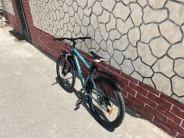 velosipet rolu: Dağ velosipedi – 27.5” təkərlər, disk əyləclər, ön amortizator - — 3