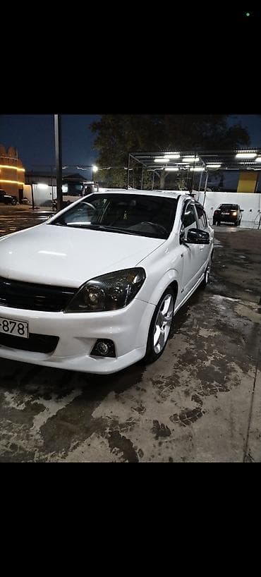 Opel Astra: 1.8 l | 2007 il Hetçbek