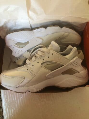 Nike, Ölçü: 38.5, rəng - Bej, Yeni