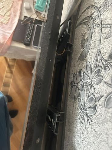 samsung nu7090 55: Orta ekran televizor + divar asma dəsti - Təxminən 55–60 düym — 4