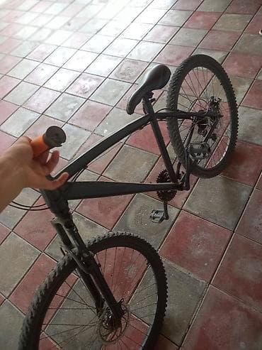 velisoped 28: Velosiped – dağ/şosse üçün universal Texniki xüsusiyyətlər: - — 8