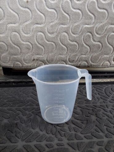 Bitkilər: Ölçu qablari 500 ml 1 litr 2 litr 3 litr 5 litr ferqli olculerde var — 4