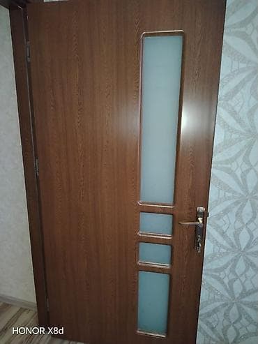Taxta interyer qapısı – şüşə insertli - Material: taxta əsaslı (ağac