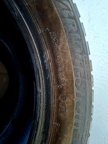 Nəqliyyat: İşlənmiş Şin Bridgestone 205 / 55 / R 16 — 3