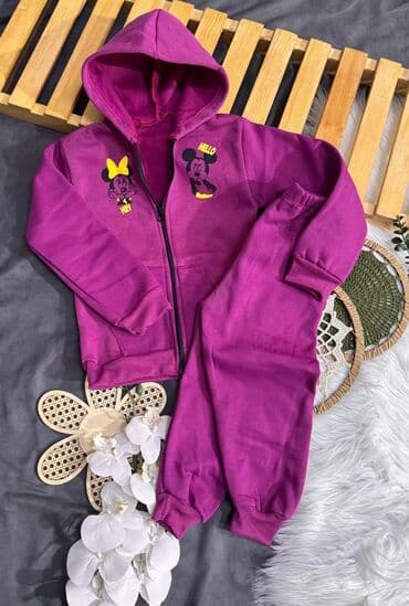 ritmik gimnastika üçün kupalniklər: Uşaq üçün iki hissəli idman dəsti - Model: kapüşonlu jaket + şalvar - — 3