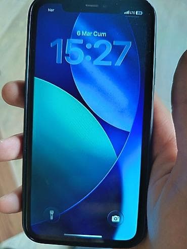iphone 11 barter: IPhone 11, 64 GB, Qara, Face ID — 1
