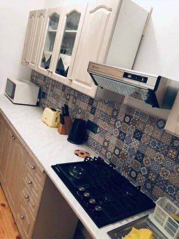 снять квартиры в баку: Bayılda Baki citiyə yaxin yerləşən 5 mərtəbəli binanın 3-cü — 13