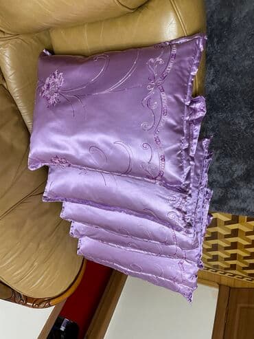 uqolnik qiyməti: Cehizlik tük balınclar. Yenidi heç işlenmeyib. 6 eded. Tekinin qiymeti — 6