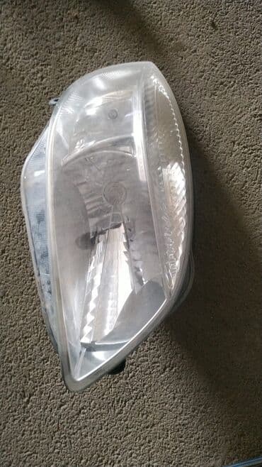 богемское стекло фужеры: Sağ, Yaxın və uzaq vuran işıqlar Skoda, 2008 il, Orijinal, Almaniya, İşlənmiş — 1