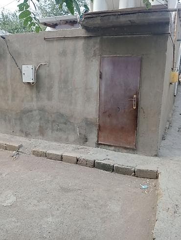 yasamalda evler: 1 otaqlı həyət evi - Plan: 1 otaq, mətbəx və sanitar qovşağı (ayrı — 3
