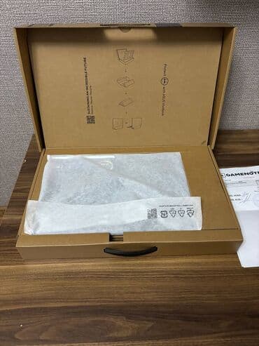 MSI: Ekran: 15.6" 3K OLED 120Hz Prosessor: Intel Core Ultra 5 125H — 7