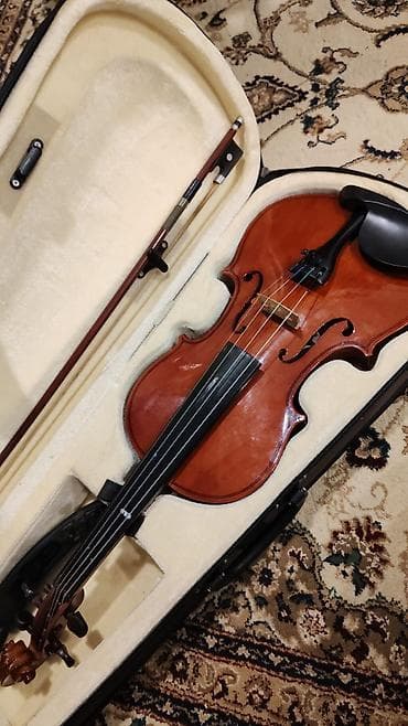 gitara klassik: Skripka dəsti - Korpus: klassik 4/4 ölçülü skripka, parlaq laklı — 1