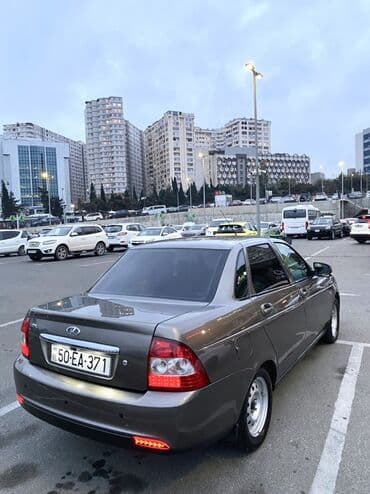 badamdar masin bazari unvan: VAZ (LADA) Priora: 1.6 l | 2016 il 140000 km Sedan — 4