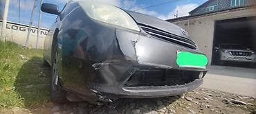 tayota prius bufer: Toyota Prius ön bamperi – orijinal - Model uyğunluğu: Toyota Prius — 2